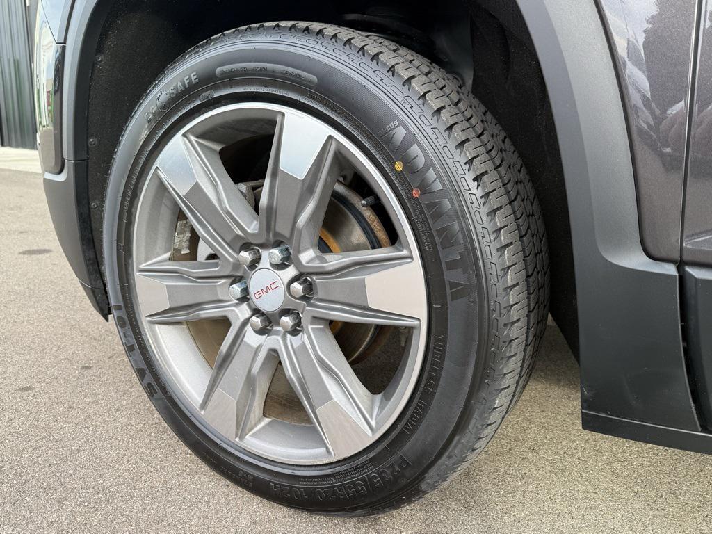 used 2017 GMC Acadia car, priced at $15,979