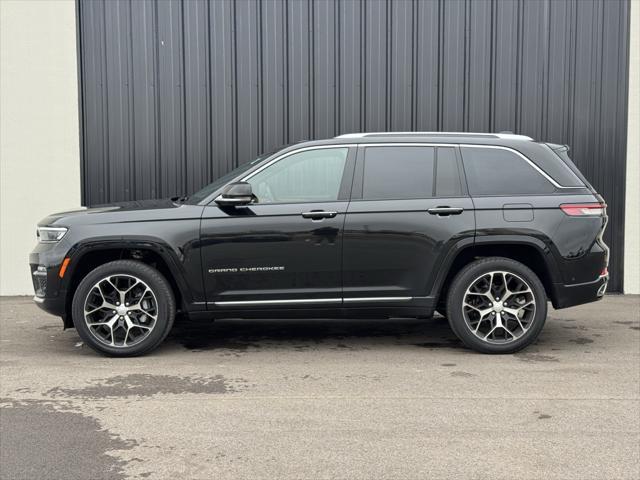 used 2022 Jeep Grand Cherokee car, priced at $42,779