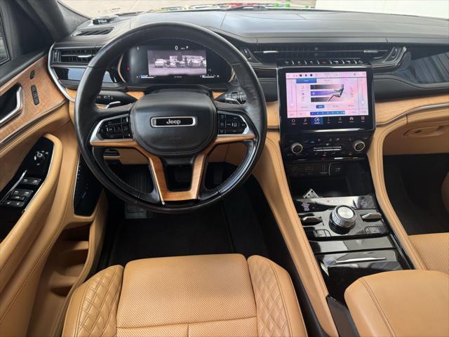 used 2022 Jeep Grand Cherokee car, priced at $43,979