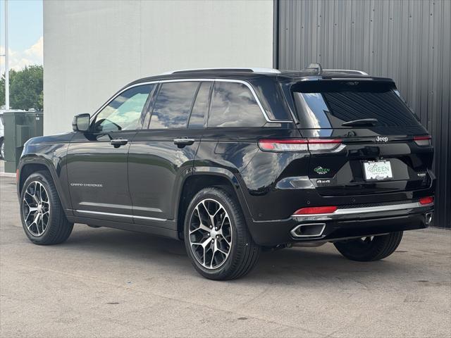 used 2022 Jeep Grand Cherokee car, priced at $43,979