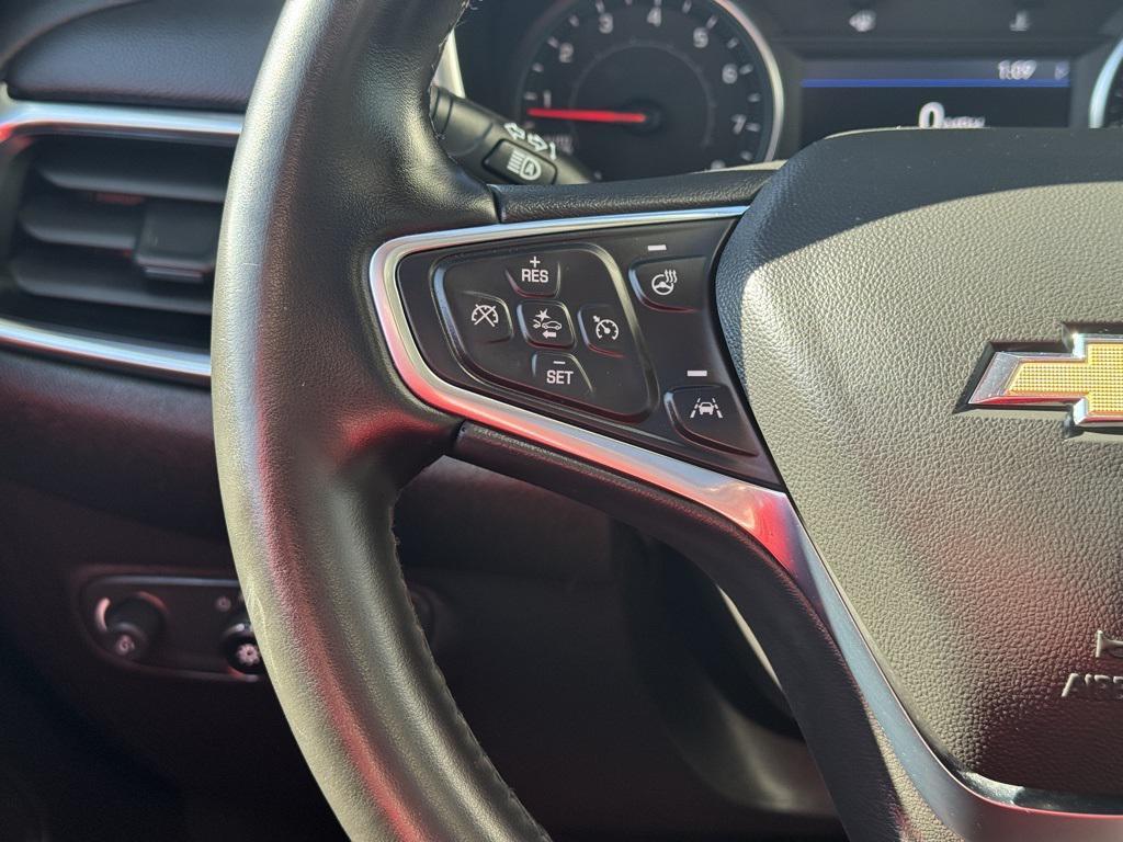 used 2024 Chevrolet Equinox car, priced at $25,979