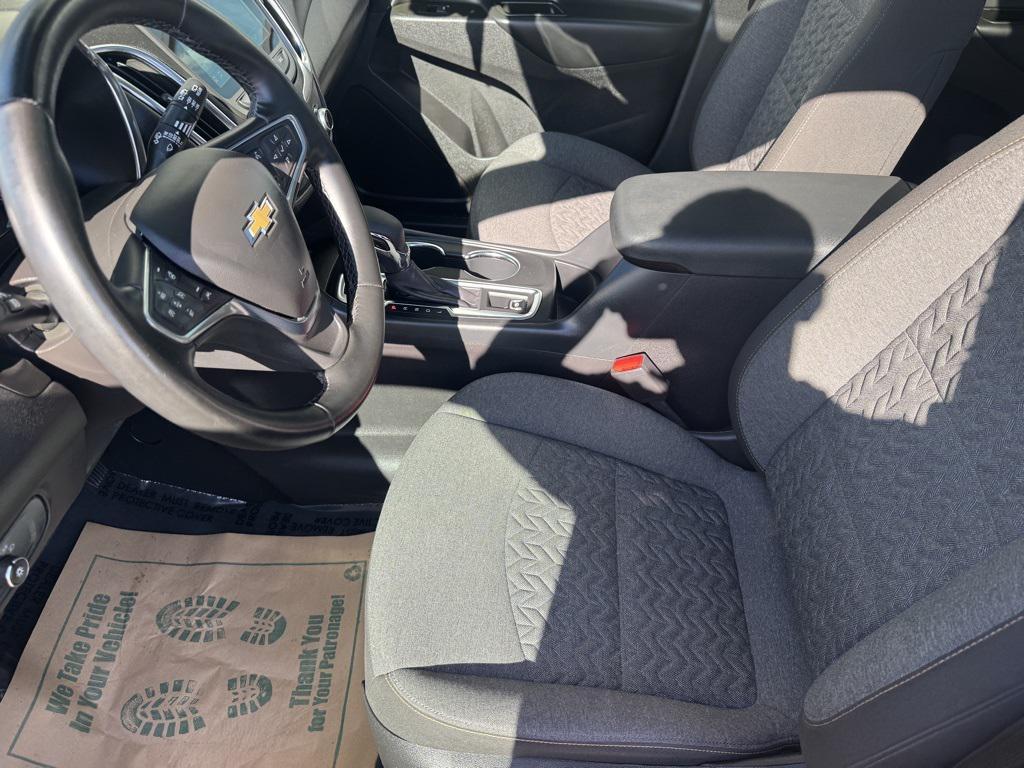 used 2024 Chevrolet Equinox car, priced at $25,979