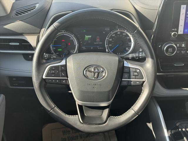used 2023 Toyota Highlander Hybrid car, priced at $38,479