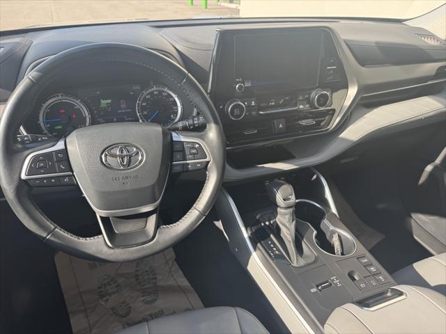 used 2023 Toyota Highlander Hybrid car, priced at $38,479