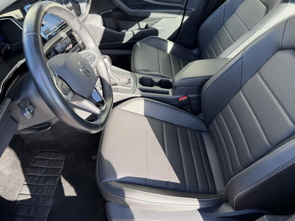 used 2024 Volkswagen Jetta car, priced at $20,979