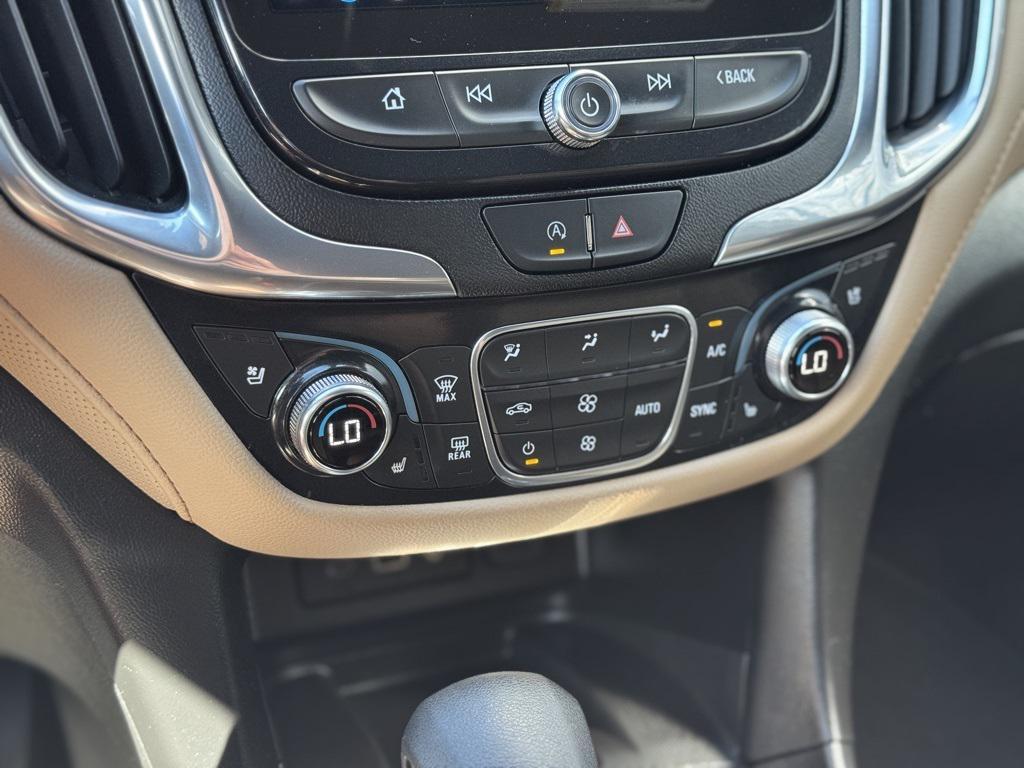 used 2022 Chevrolet Equinox car, priced at $22,479