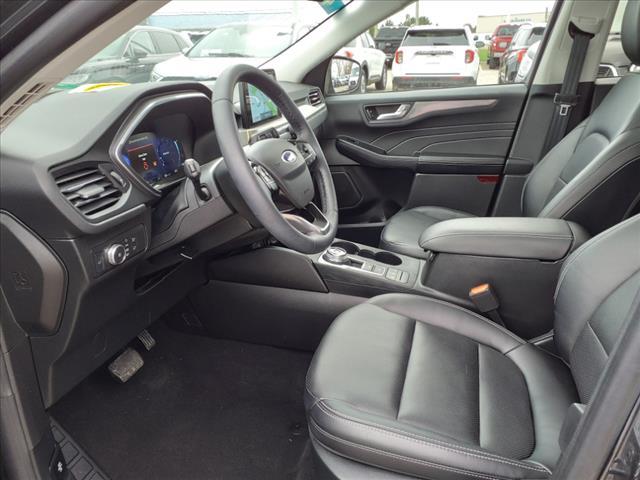 used 2022 Ford Escape car, priced at $25,988
