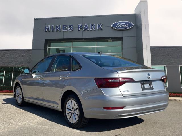 used 2020 Volkswagen Jetta car, priced at $14,000