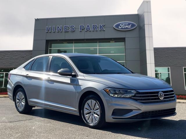 used 2020 Volkswagen Jetta car, priced at $14,000