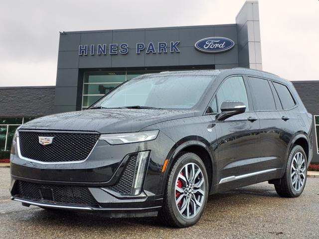 used 2022 Cadillac XT6 car, priced at $38,988