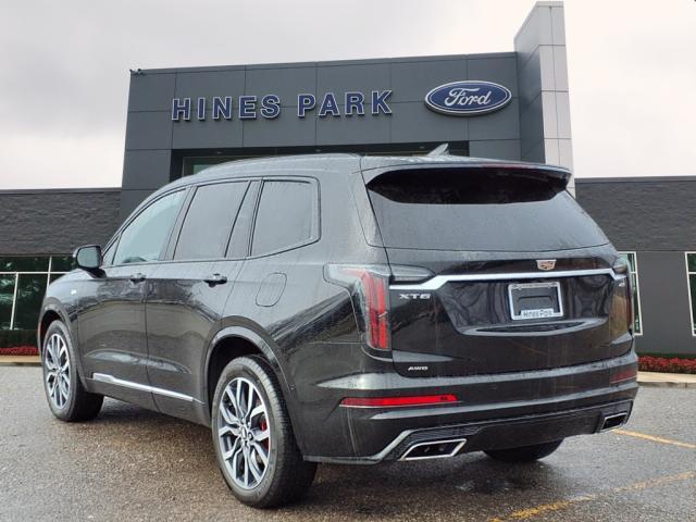 used 2022 Cadillac XT6 car, priced at $38,988