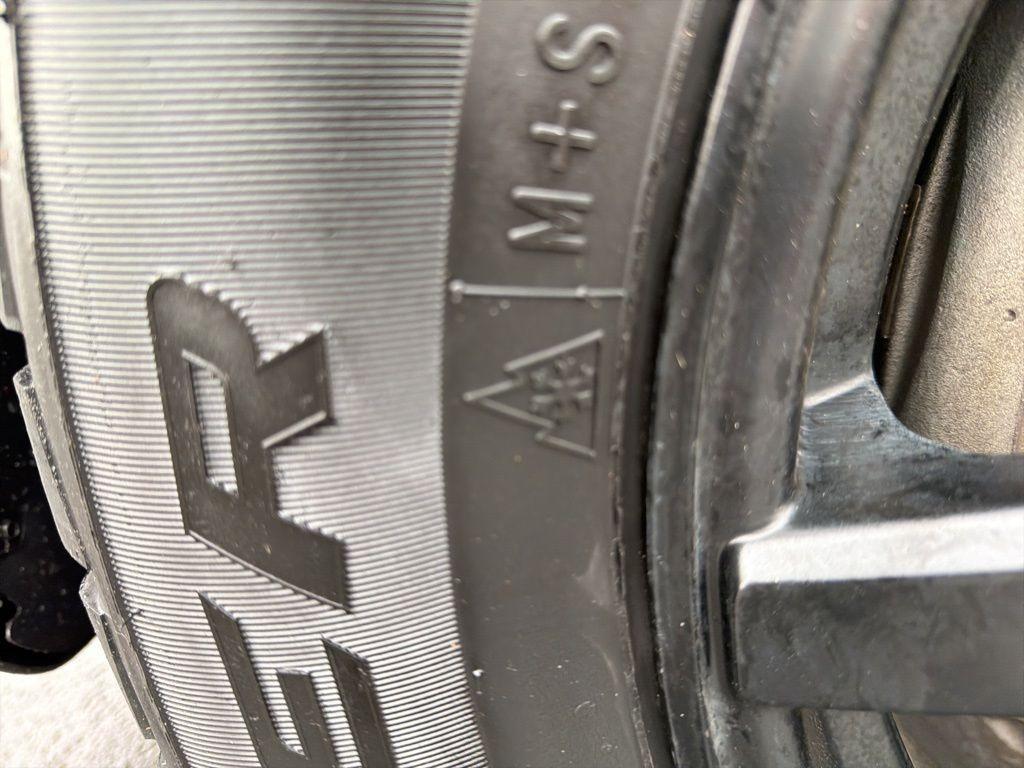 used 2018 Ford Edge car, priced at $13,900