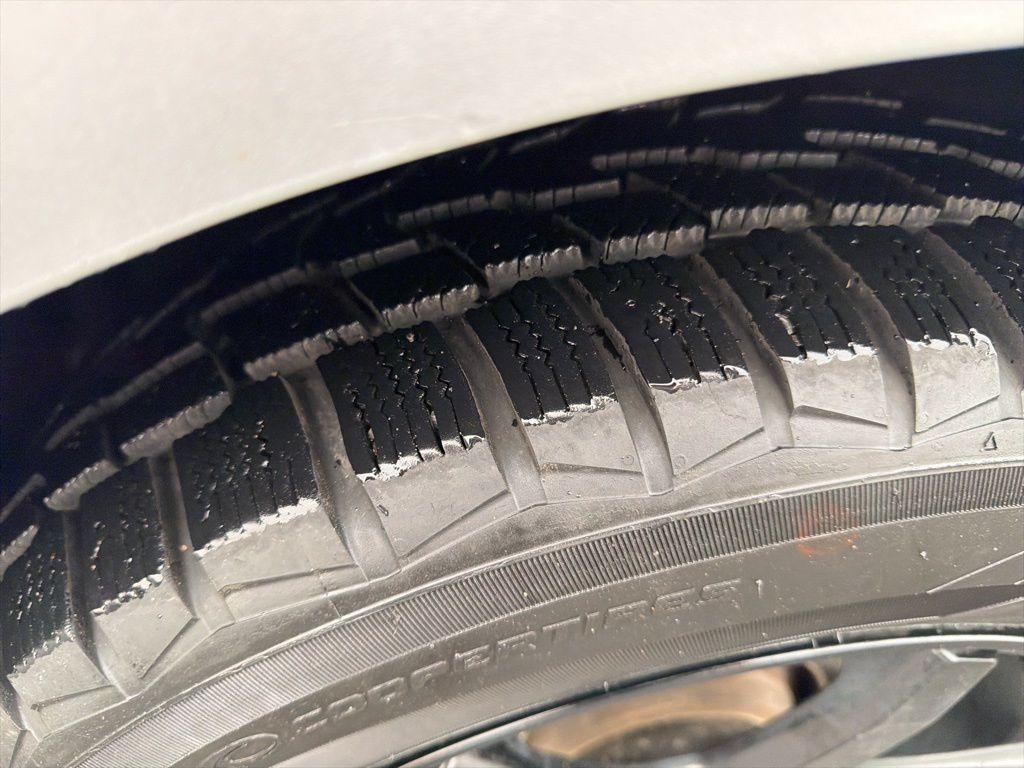 used 2018 Ford Edge car, priced at $13,900