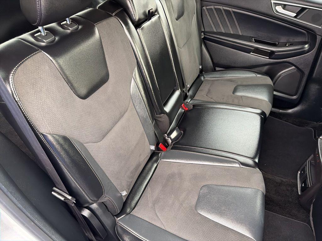 used 2018 Ford Edge car, priced at $13,900