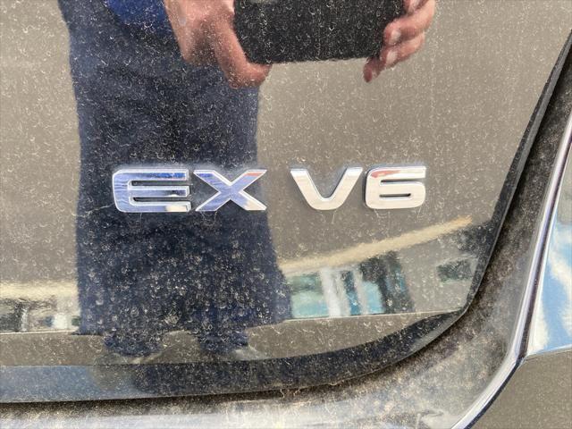 used 2019 Kia Sorento car, priced at $17,868