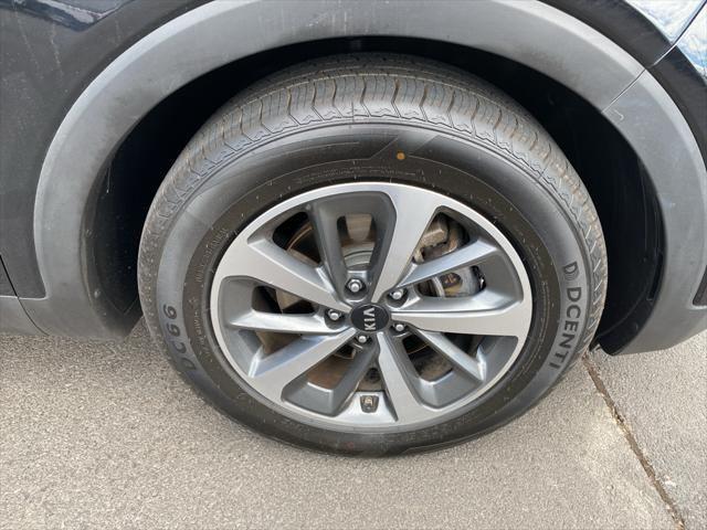 used 2019 Kia Sorento car, priced at $17,868
