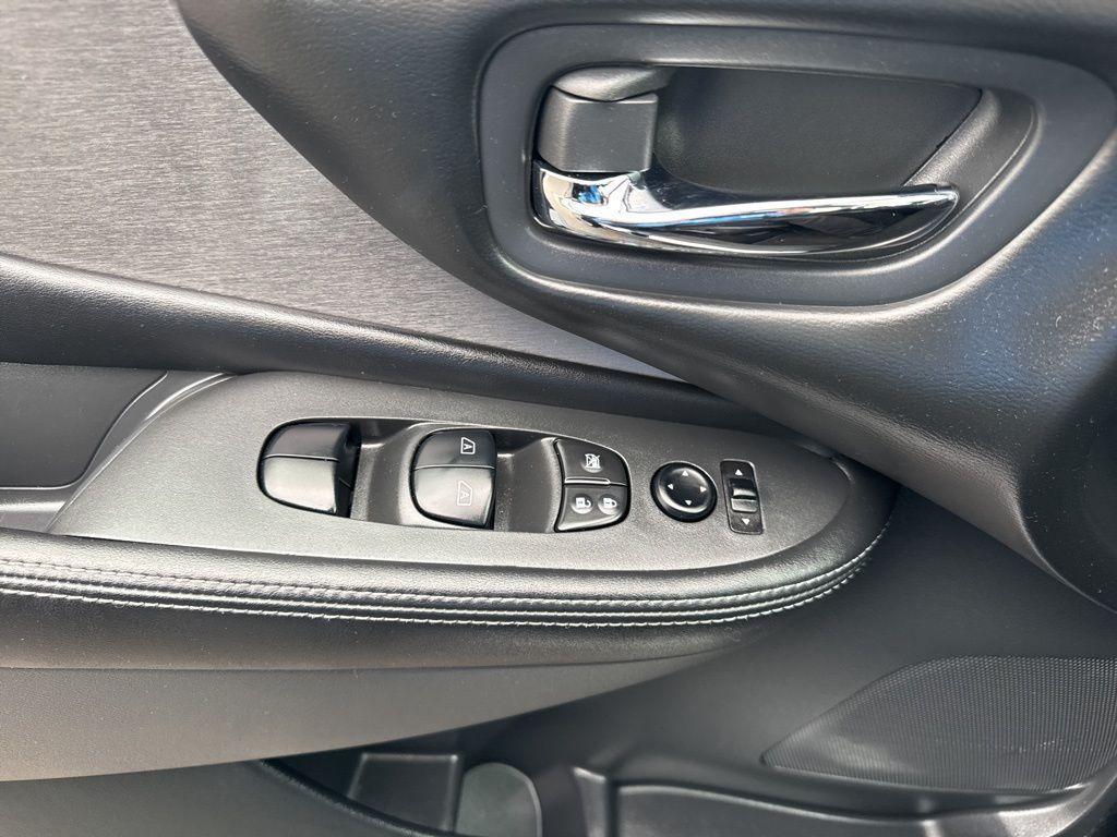 used 2019 Nissan Murano car, priced at $19,200