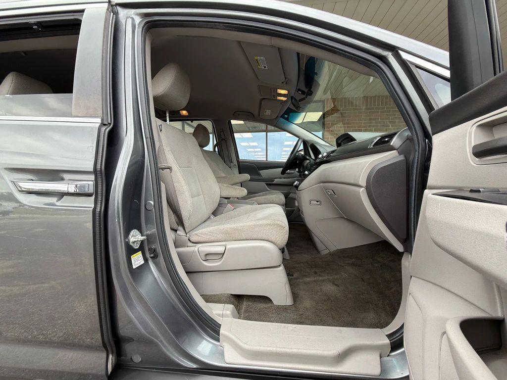 used 2013 Honda Odyssey car, priced at $9,999