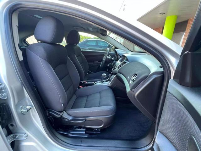 used 2016 Chevrolet Cruze Limited car, priced at $8,499