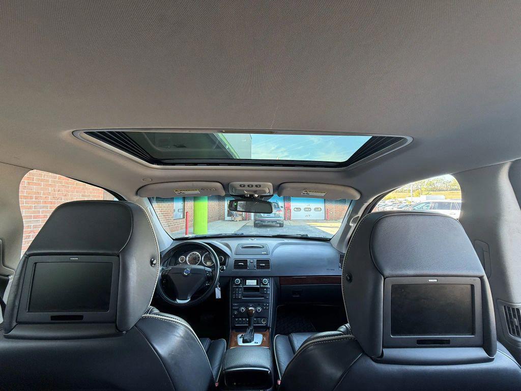 used 2013 Volvo XC90 car, priced at $7,499