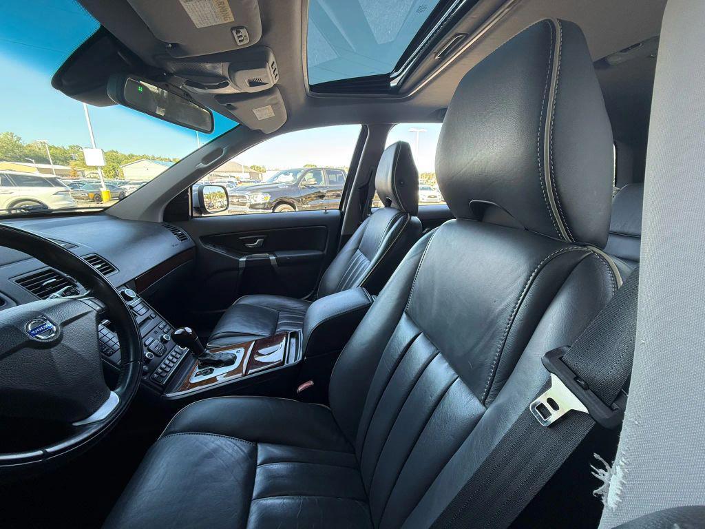 used 2013 Volvo XC90 car, priced at $7,499