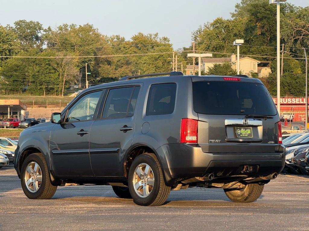 used 2010 Honda Pilot car, priced at $9,999