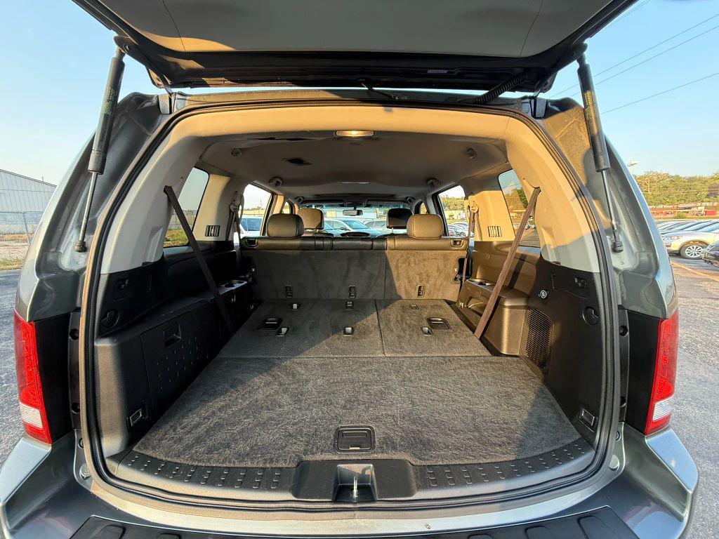 used 2010 Honda Pilot car, priced at $9,999
