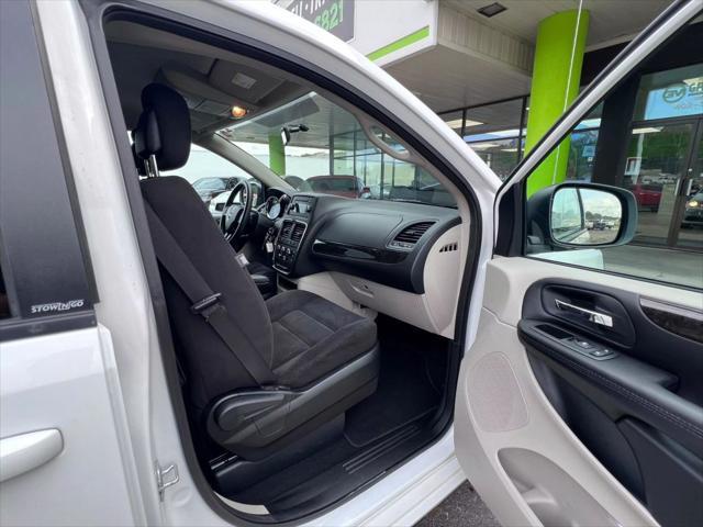 used 2014 Dodge Grand Caravan car, priced at $9,999