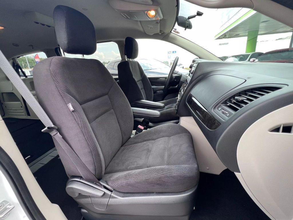 used 2014 Dodge Grand Caravan car, priced at $9,999