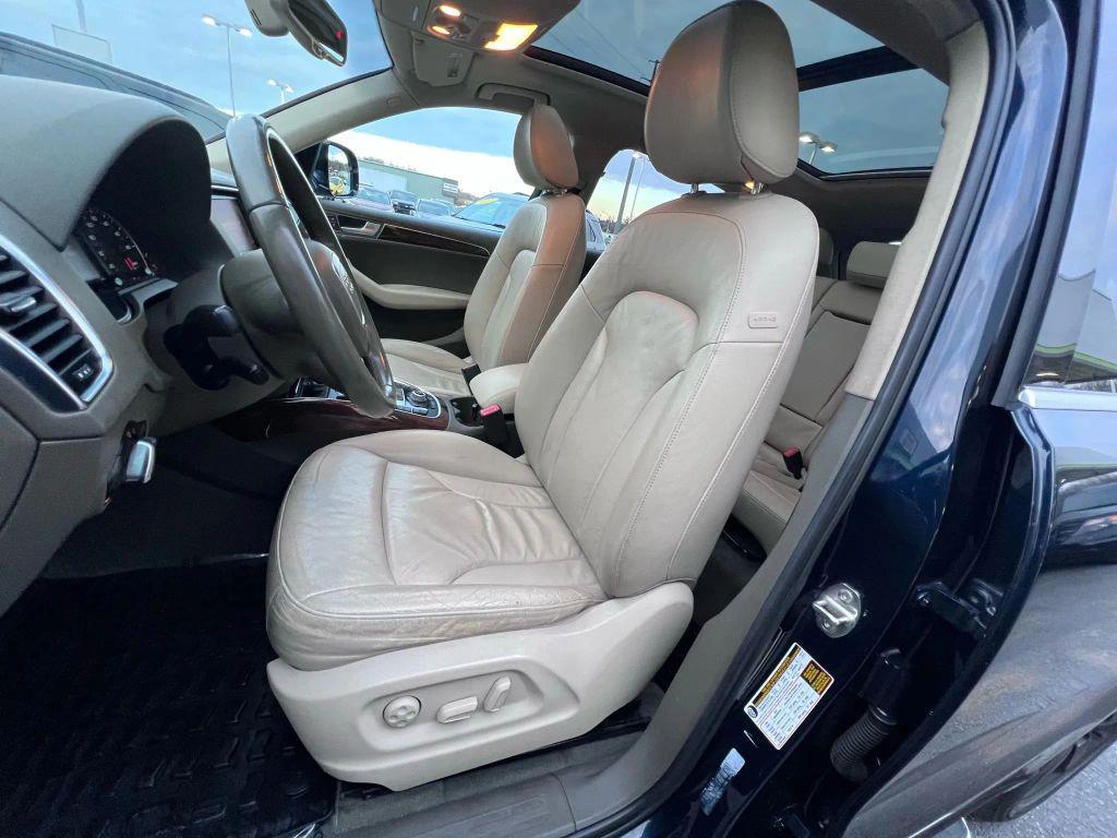 used 2011 Audi Q5 car, priced at $9,999