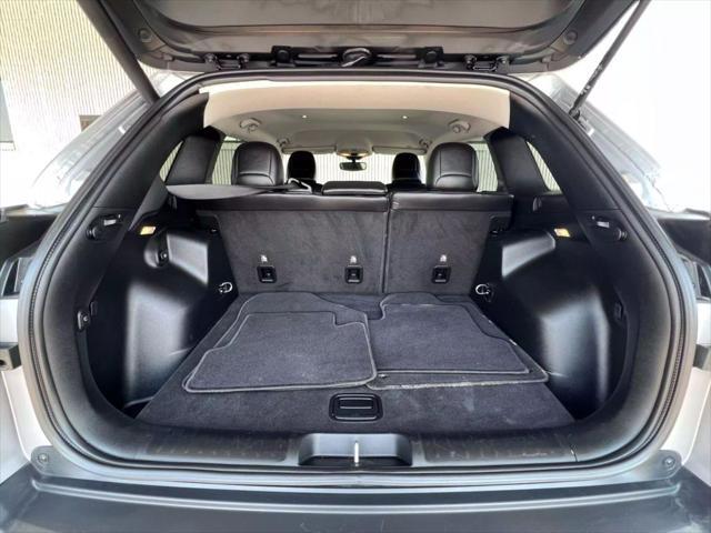 used 2019 Jeep Cherokee car, priced at $15,999