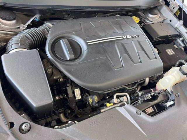 used 2019 Jeep Cherokee car, priced at $15,999