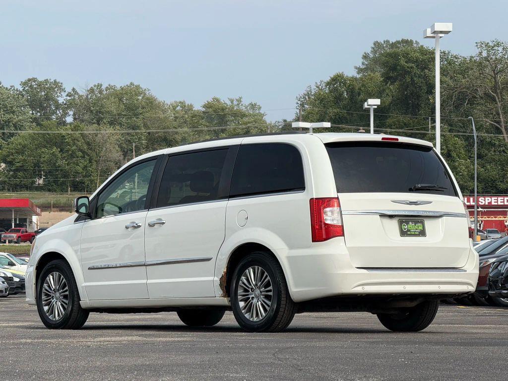 used 2013 Chrysler Town & Country car, priced at $3,999