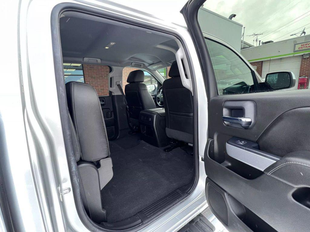 used 2018 Chevrolet Silverado 1500 car, priced at $30,999