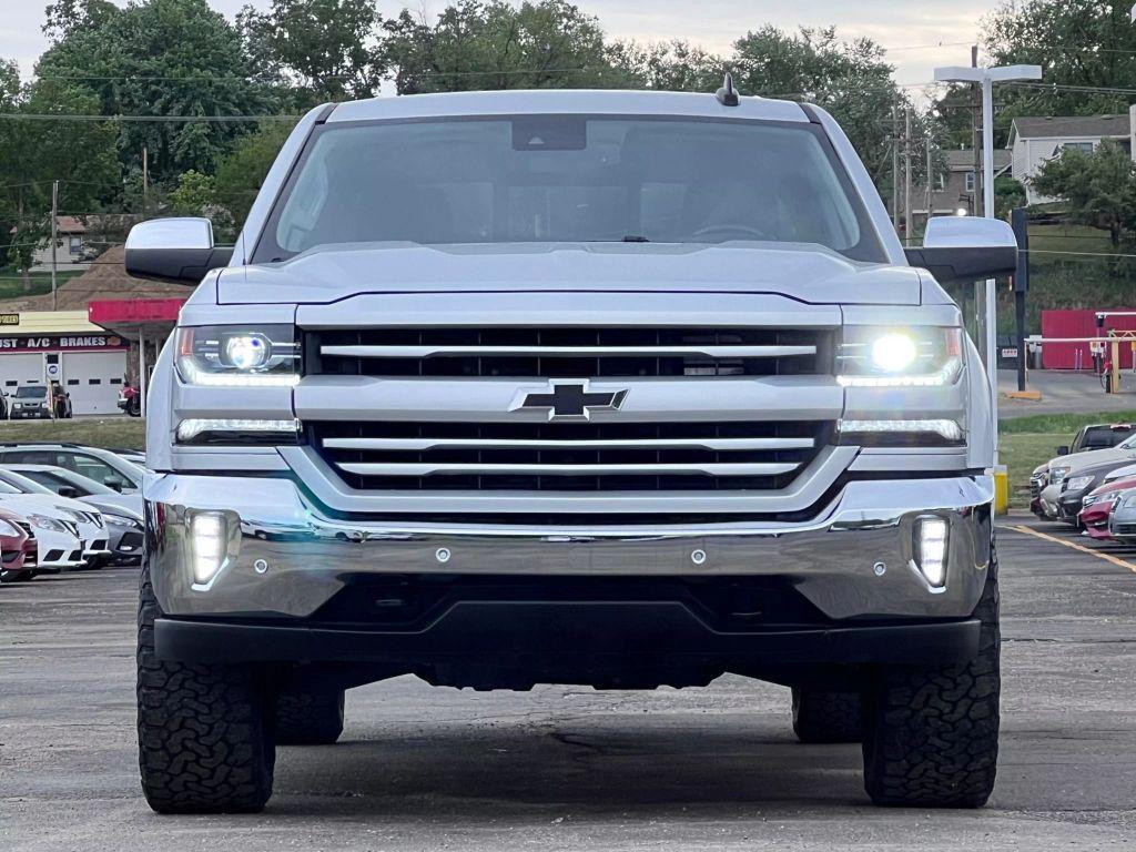 used 2018 Chevrolet Silverado 1500 car, priced at $30,999