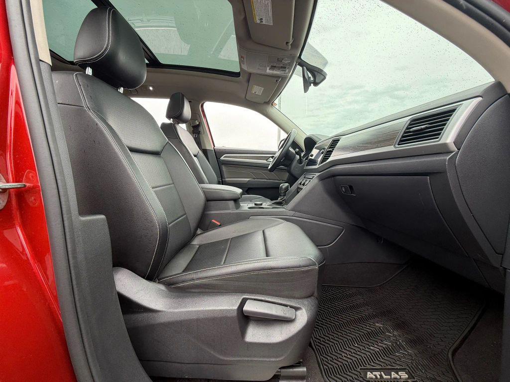 used 2021 Volkswagen Atlas car, priced at $24,999