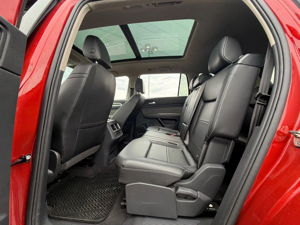 used 2021 Volkswagen Atlas car, priced at $24,999