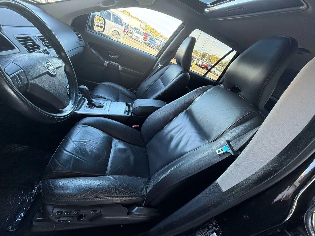 used 2013 Volvo XC90 car, priced at $5,499