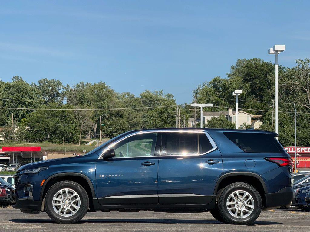 used 2022 Chevrolet Traverse car, priced at $23,999