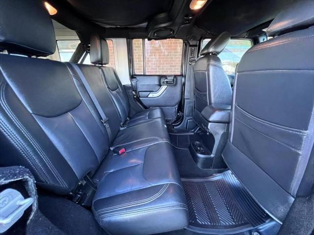 used 2014 Jeep Wrangler Unlimited car, priced at $18,999