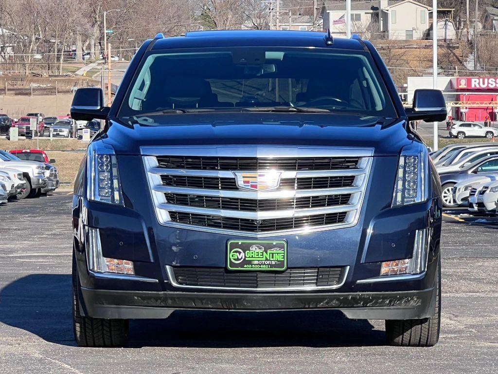 used 2020 Cadillac Escalade car, priced at $34,999