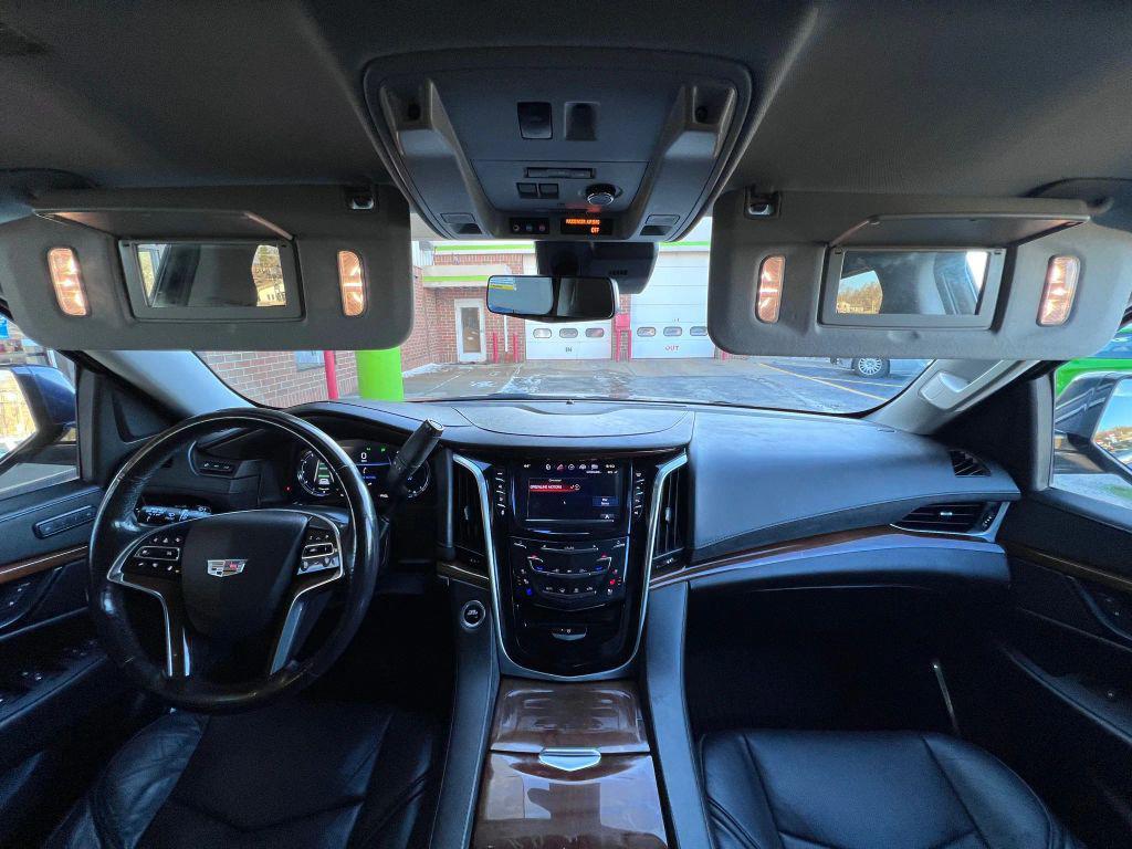 used 2020 Cadillac Escalade car, priced at $34,999