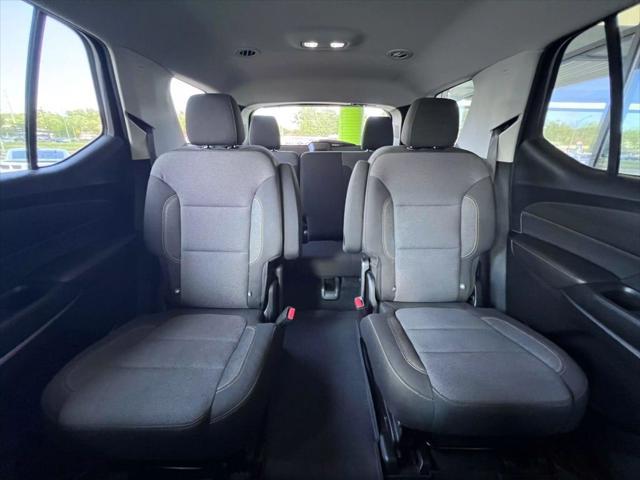 used 2021 Chevrolet Traverse car, priced at $24,999