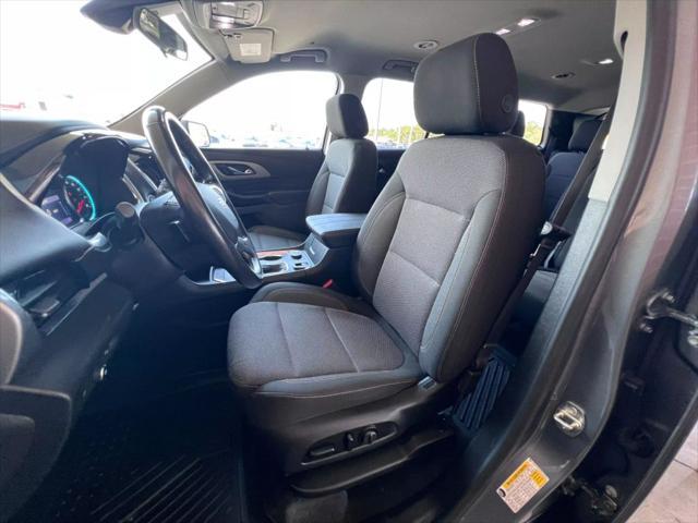 used 2021 Chevrolet Traverse car, priced at $24,999