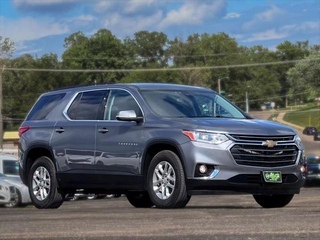 used 2021 Chevrolet Traverse car, priced at $24,999