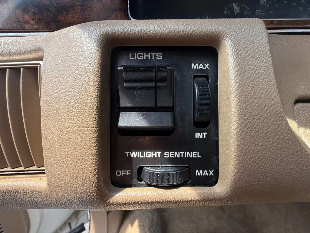 used 1993 Buick Roadmaster car, priced at $3,999