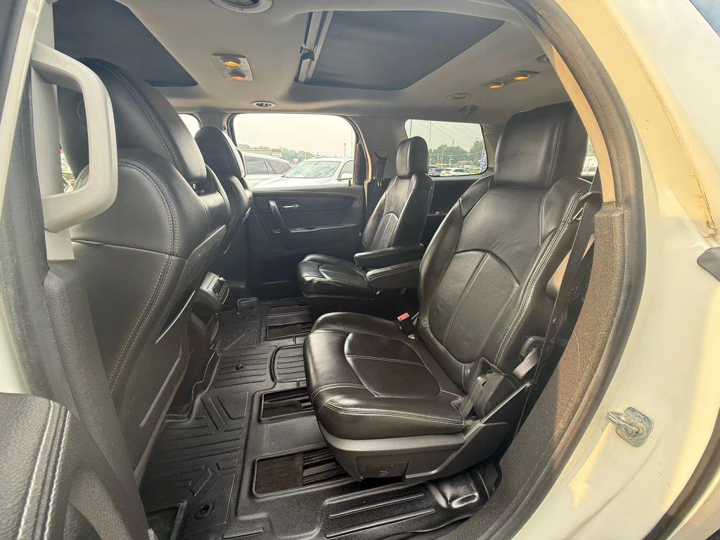 used 2013 GMC Acadia car, priced at $9,999