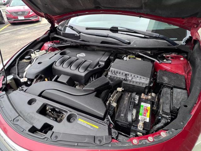 used 2013 Nissan Altima car, priced at $6,499