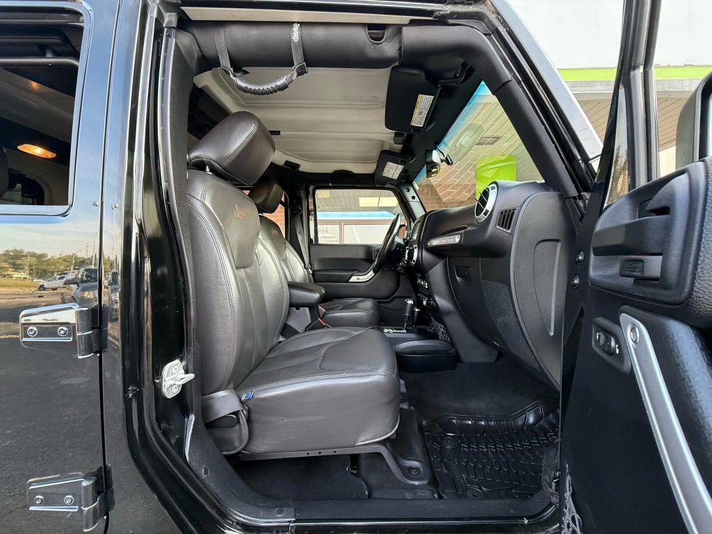 used 2016 Jeep Wrangler Unlimited car, priced at $13,999
