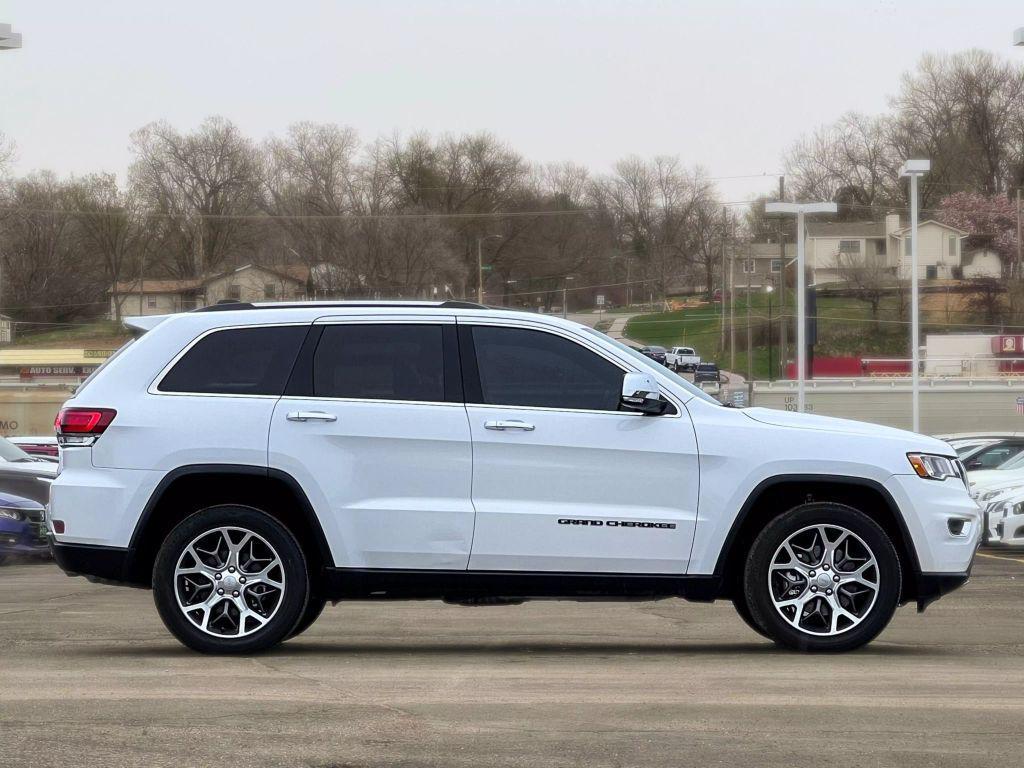 used 2021 Jeep Grand Cherokee car, priced at $24,999